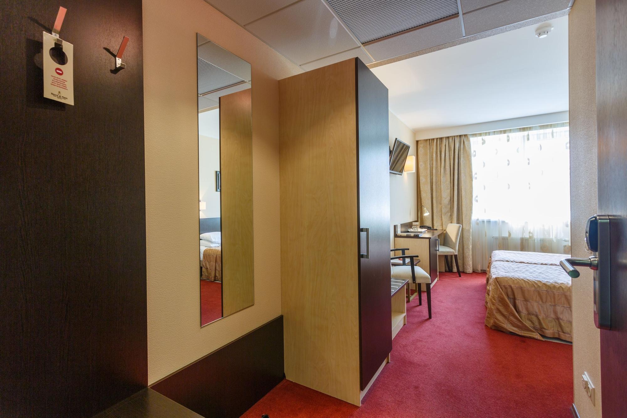 Hotel Rocca Al Mare Tallinn Extérieur photo