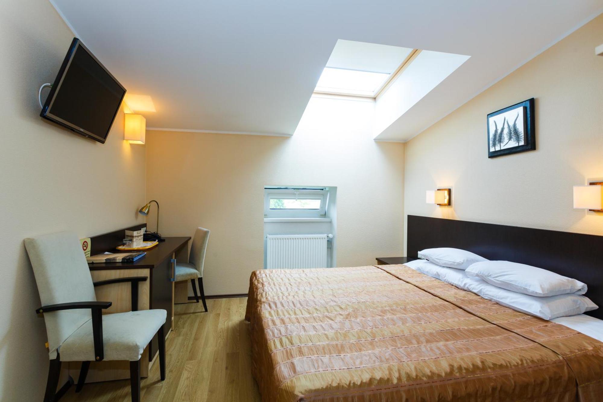 Hotel Rocca Al Mare Tallinn Extérieur photo