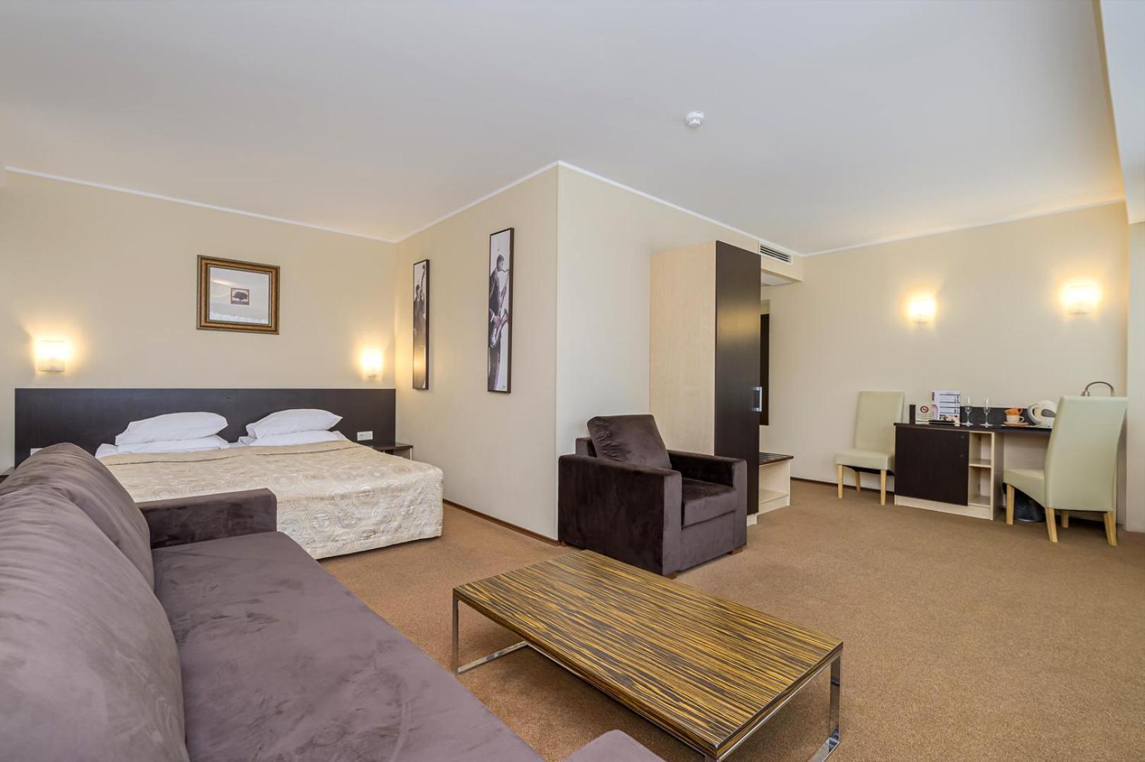 Hotel Rocca Al Mare Tallinn Extérieur photo